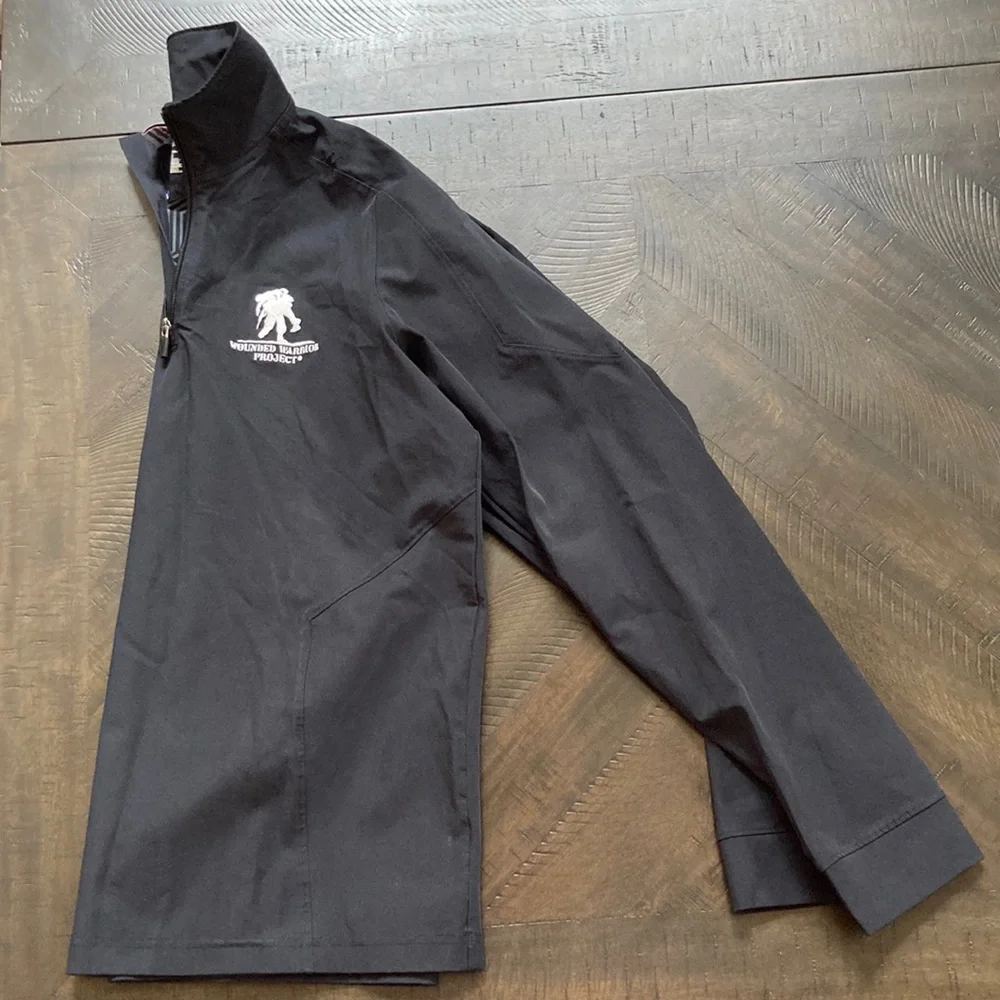 Men's Black Underarmour Jacket - Picture 1 of 3